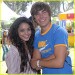 vanessa-hudgens-zac-efron-tummy.jpg